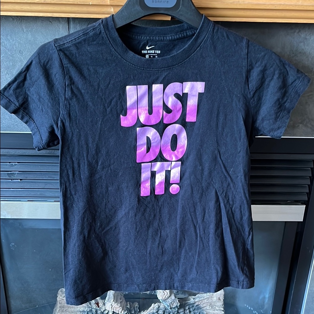 Nike Black and Purple Short Sleeve Tee
